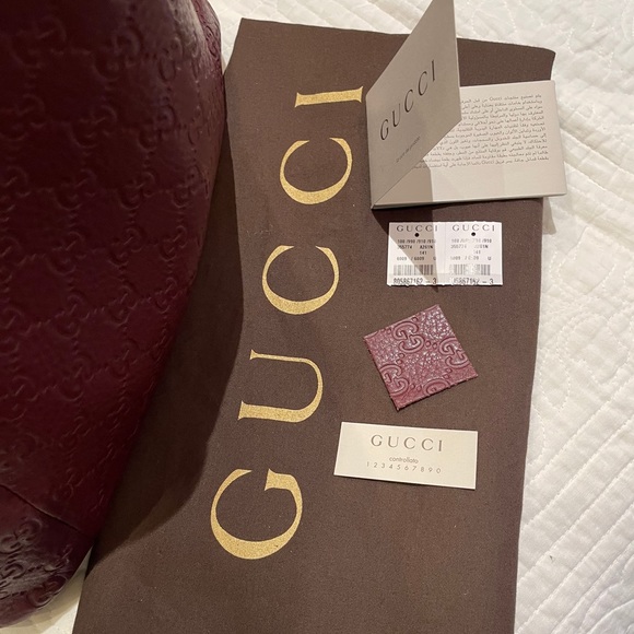 Authentic Gucci maroon leather hobo bag - Picture 10 of 17